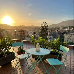 Bed & Breakfast Attico Oltremare, Napoli