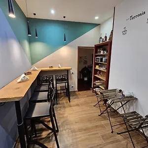 Bed & Breakfast Terronia, Napoli