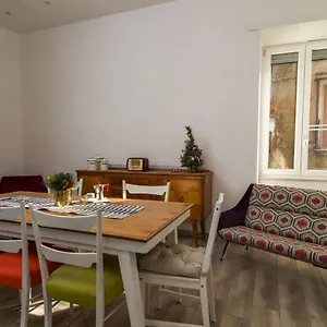 Bed & Breakfast Giù Al Centro, Napoli
